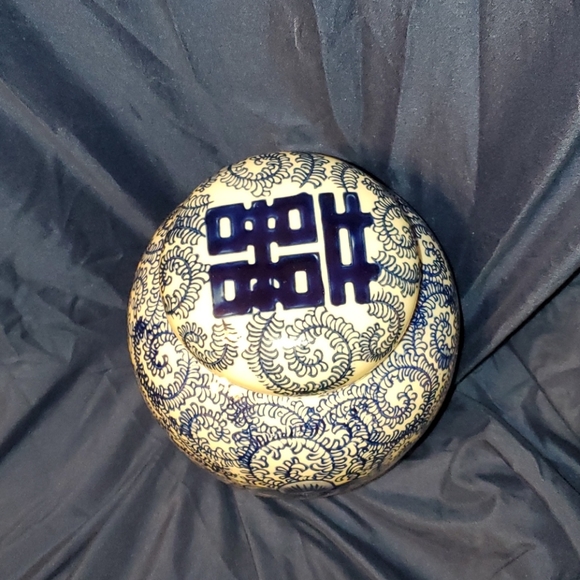 Blue and White Ginger Jar - Picture 3 of 5